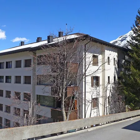 Chesa Arlas C4 By Interhome Апартаменты