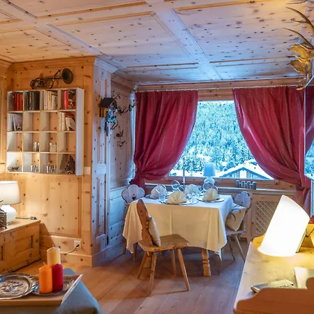 Chesa Arlas C4 By Interhome Apartmán *